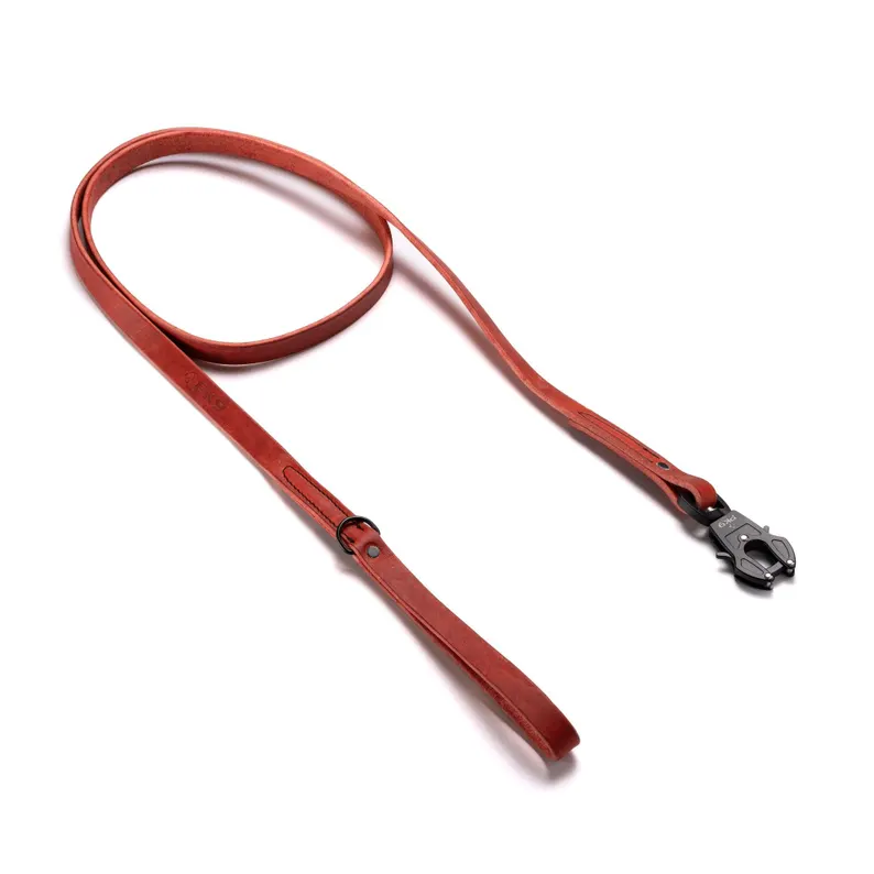 Leather Dog Leash | Aussie Red Hide with Quick-Release Frog Clip A full-length view of a premium red hide leather dog leash with a black tactical frog clip and a built-in traffic handle, shown on a clean white background.